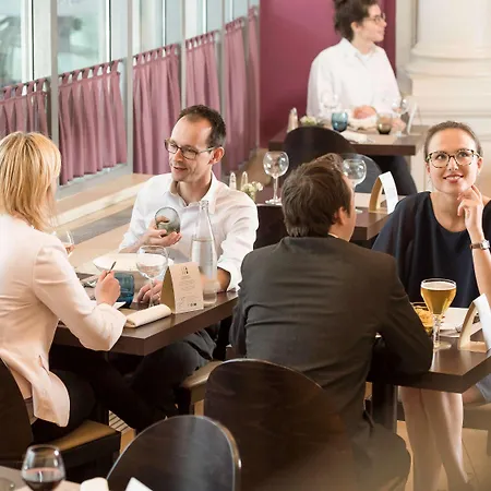 Mercure Lille Grand Hotel 4*