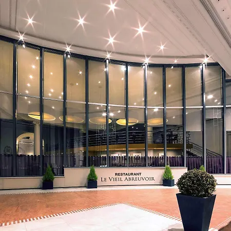 ホテル Mercure Lille Grand ルーベ