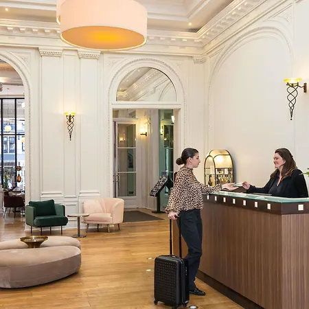 Отель Mercure Lille Grand Рубе