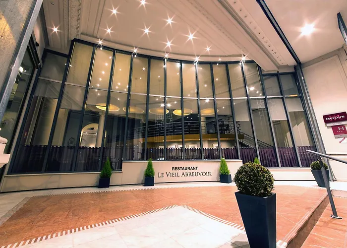 Отель Mercure Lille Grand Рубе