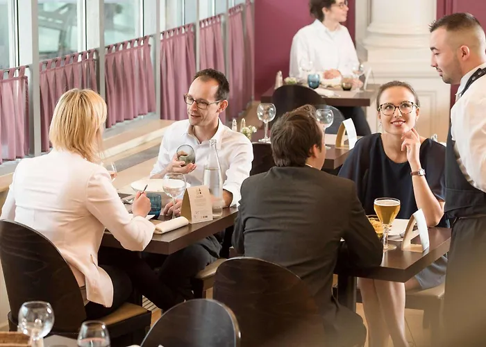 Mercure Lille Grand Отель 4*