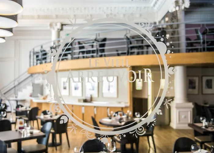 Отель Mercure Lille Grand 4*