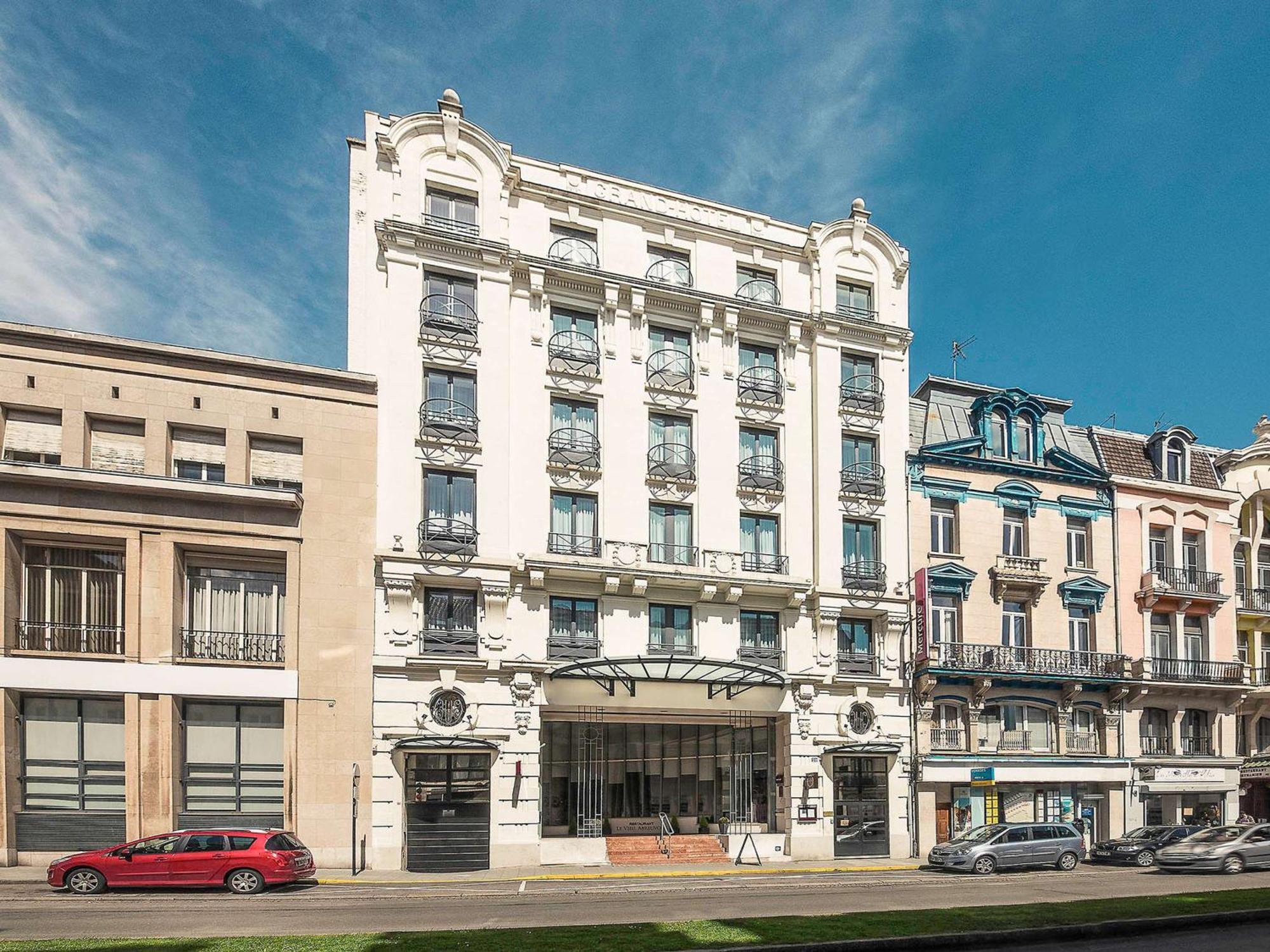 Hotel Mercure Lille Roubaix Grand Hotel Roubaix, France - book now ...